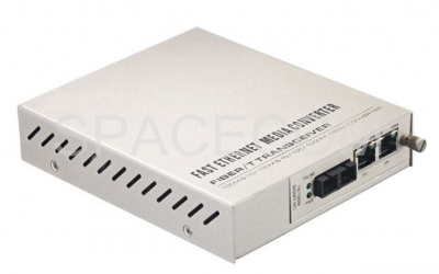 SPACECOM 百兆網管光纖收發器